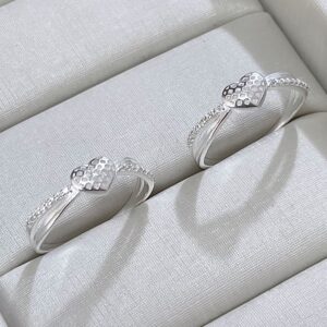 Anel coração cravejado